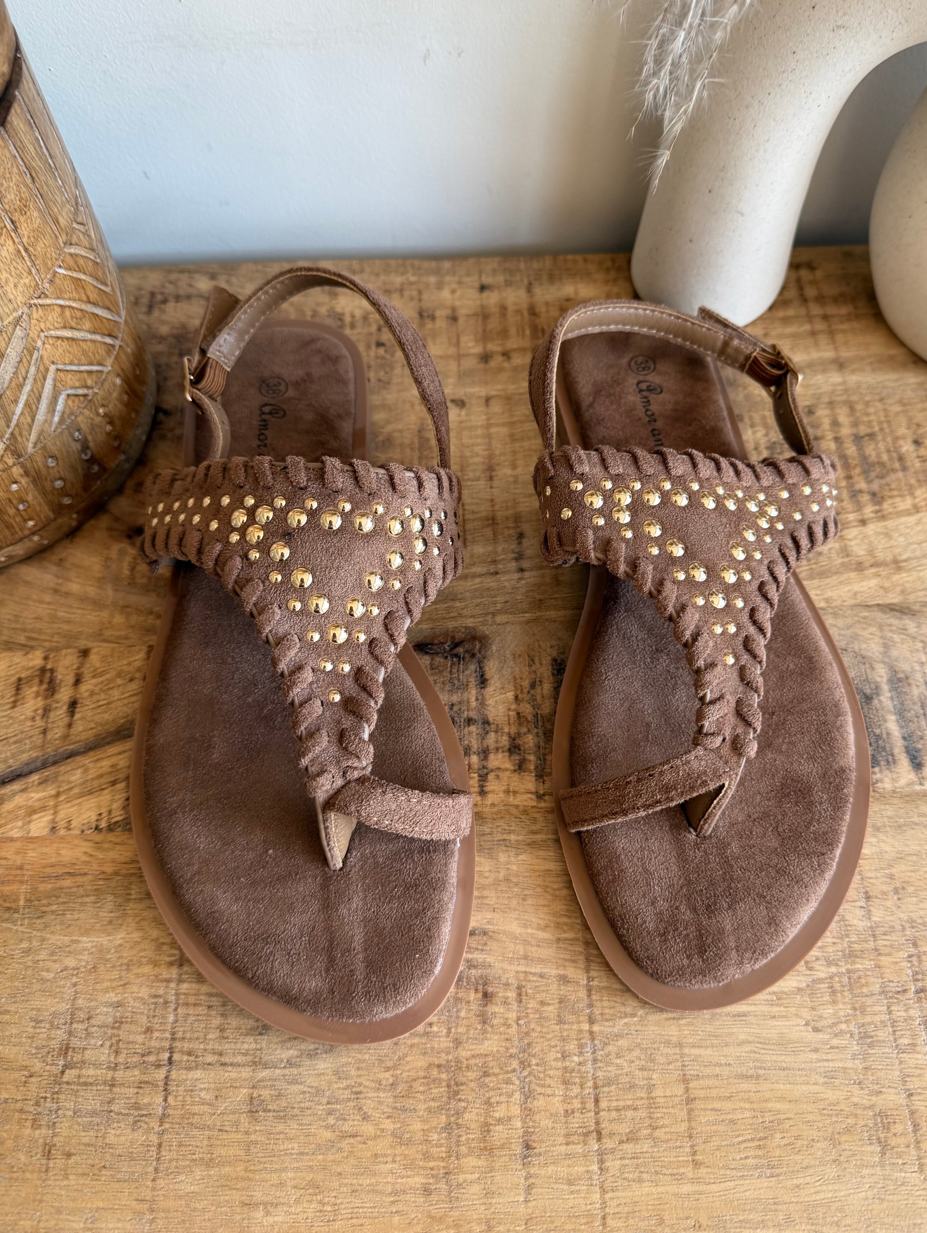 Sandalia Martina Pey “Boho Stud”