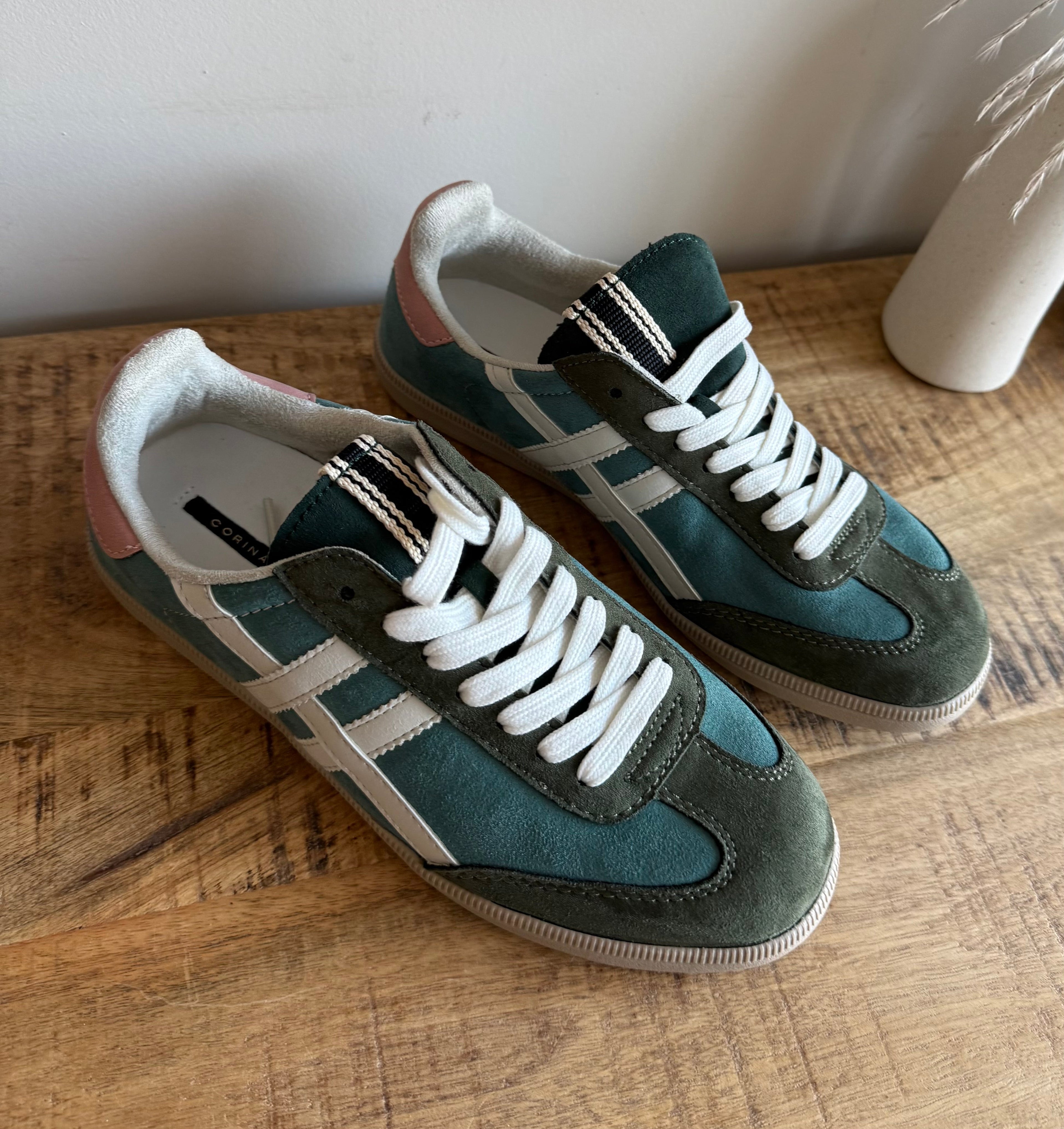 🤍 Sneakers Retro Combinadas