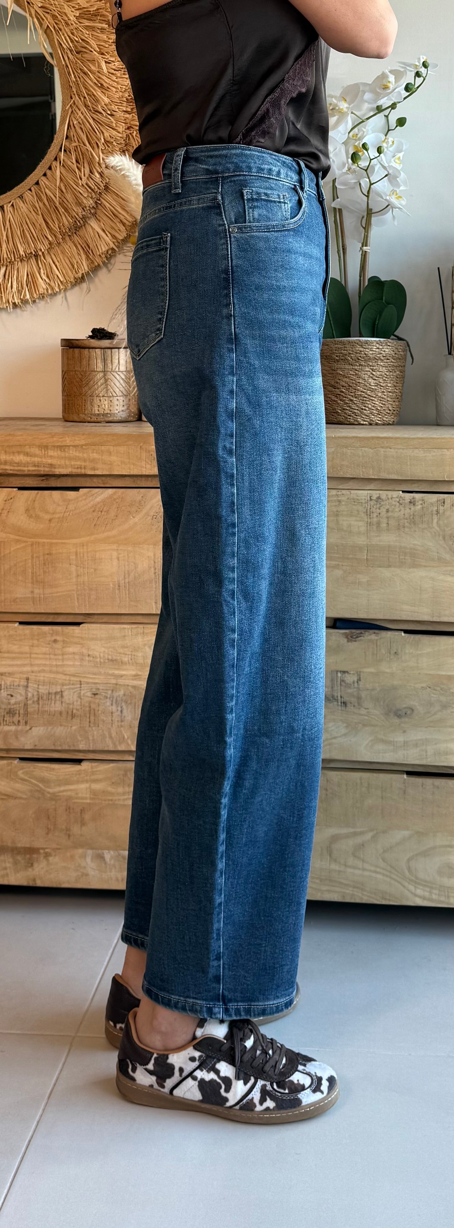 Jean Banana Basic