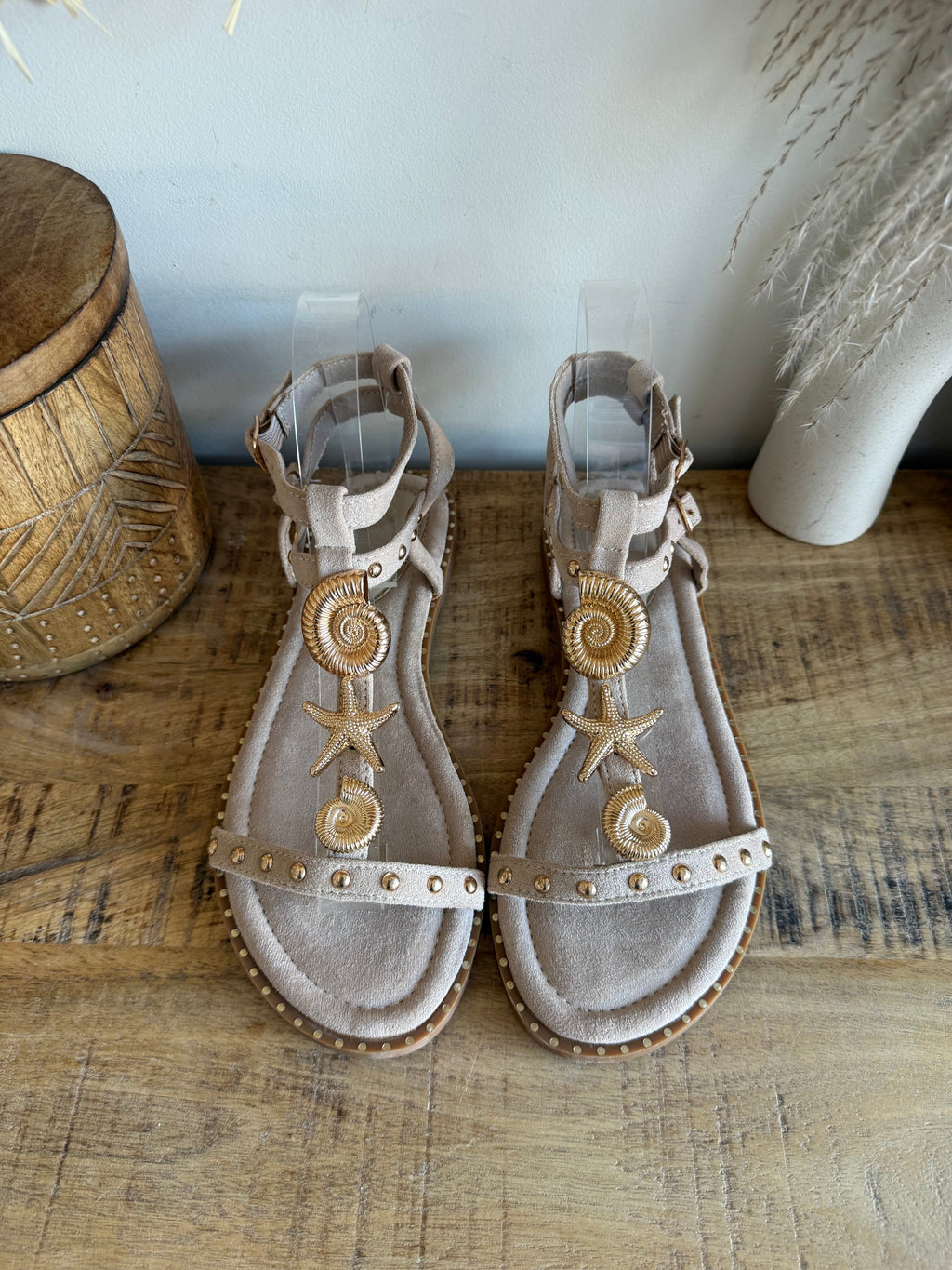 Muschelsandalen
