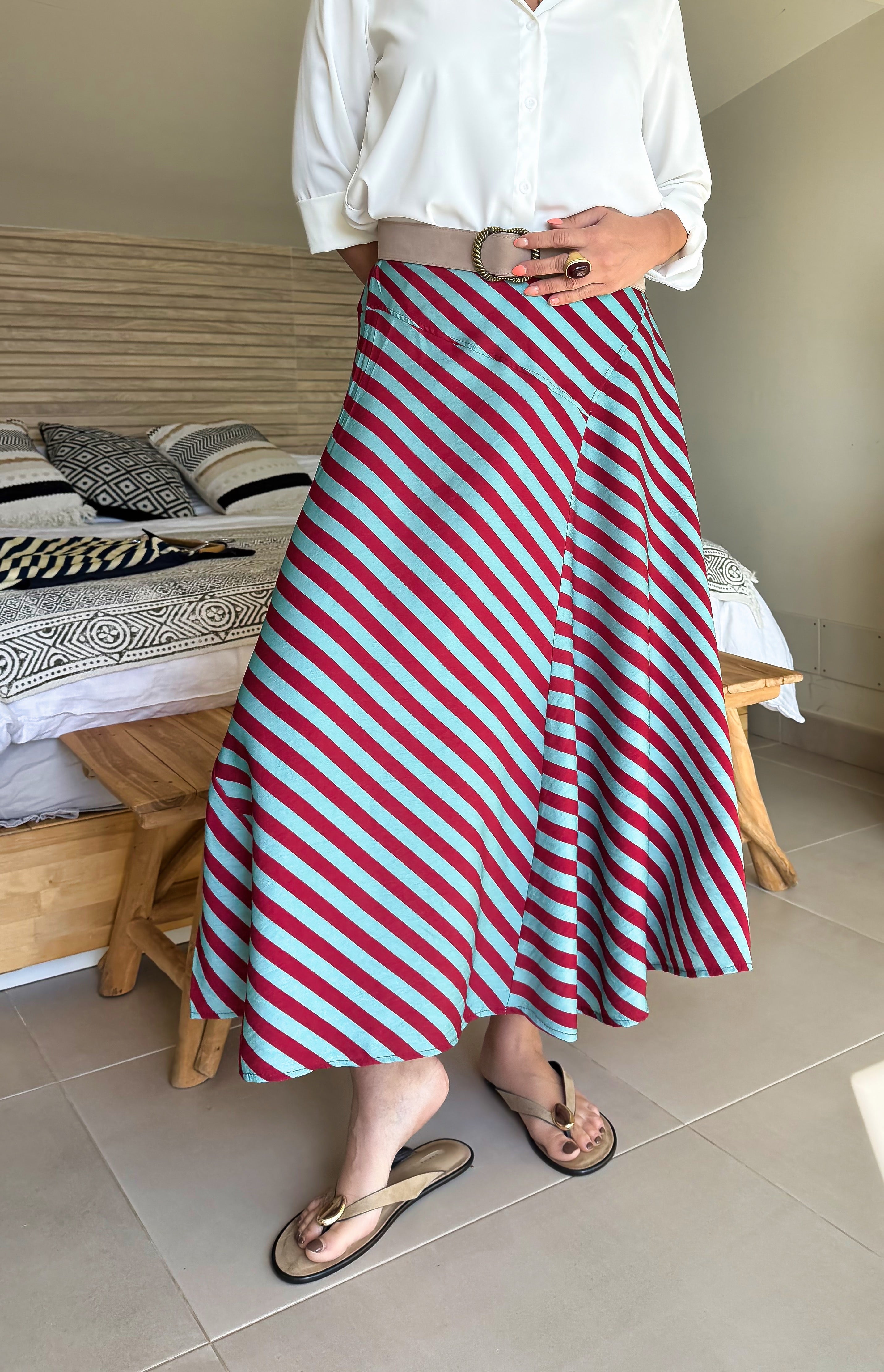 Falda Midi Asimétrica Rayas Mediterráneo