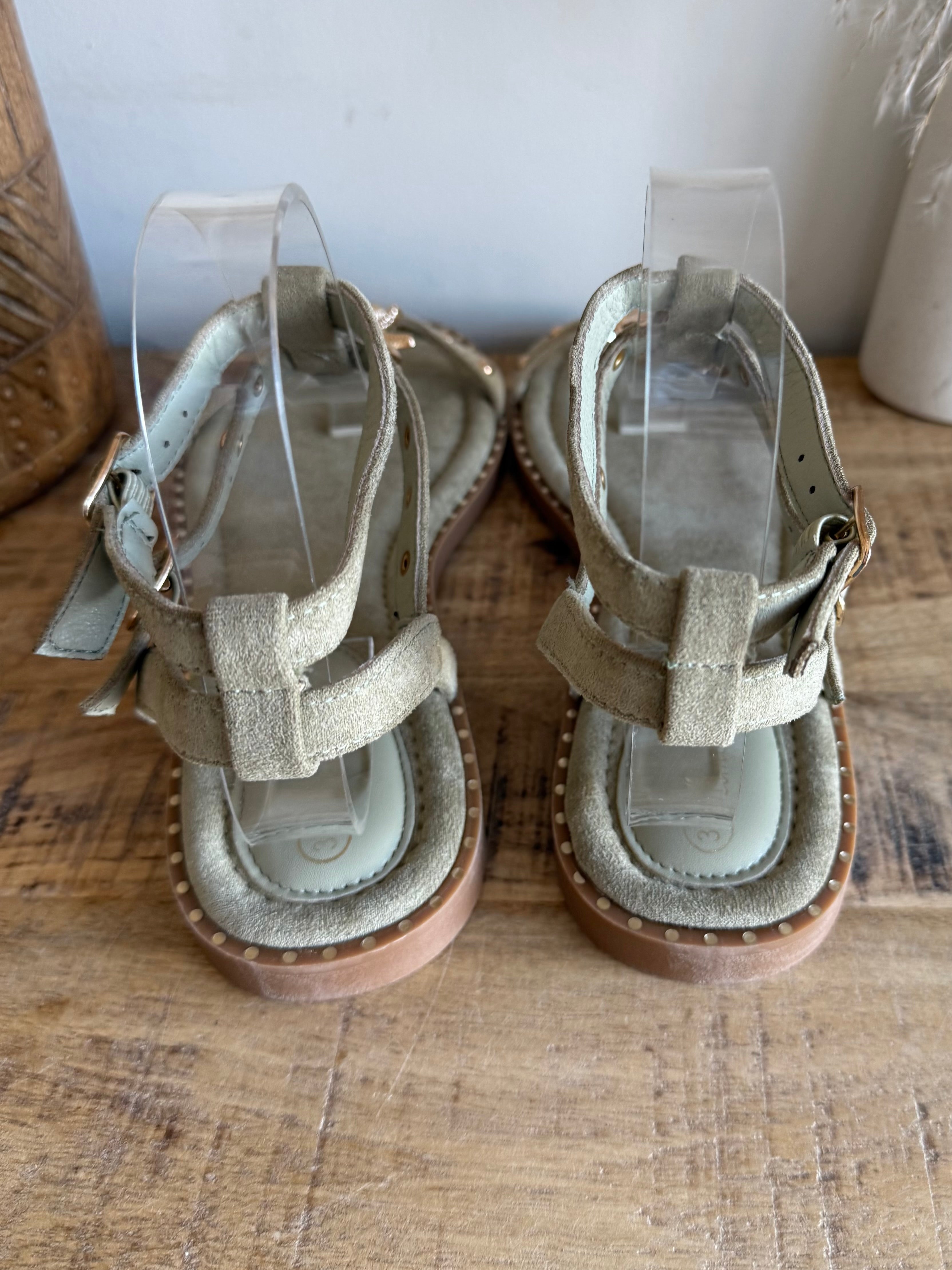 Muschelsandalen
