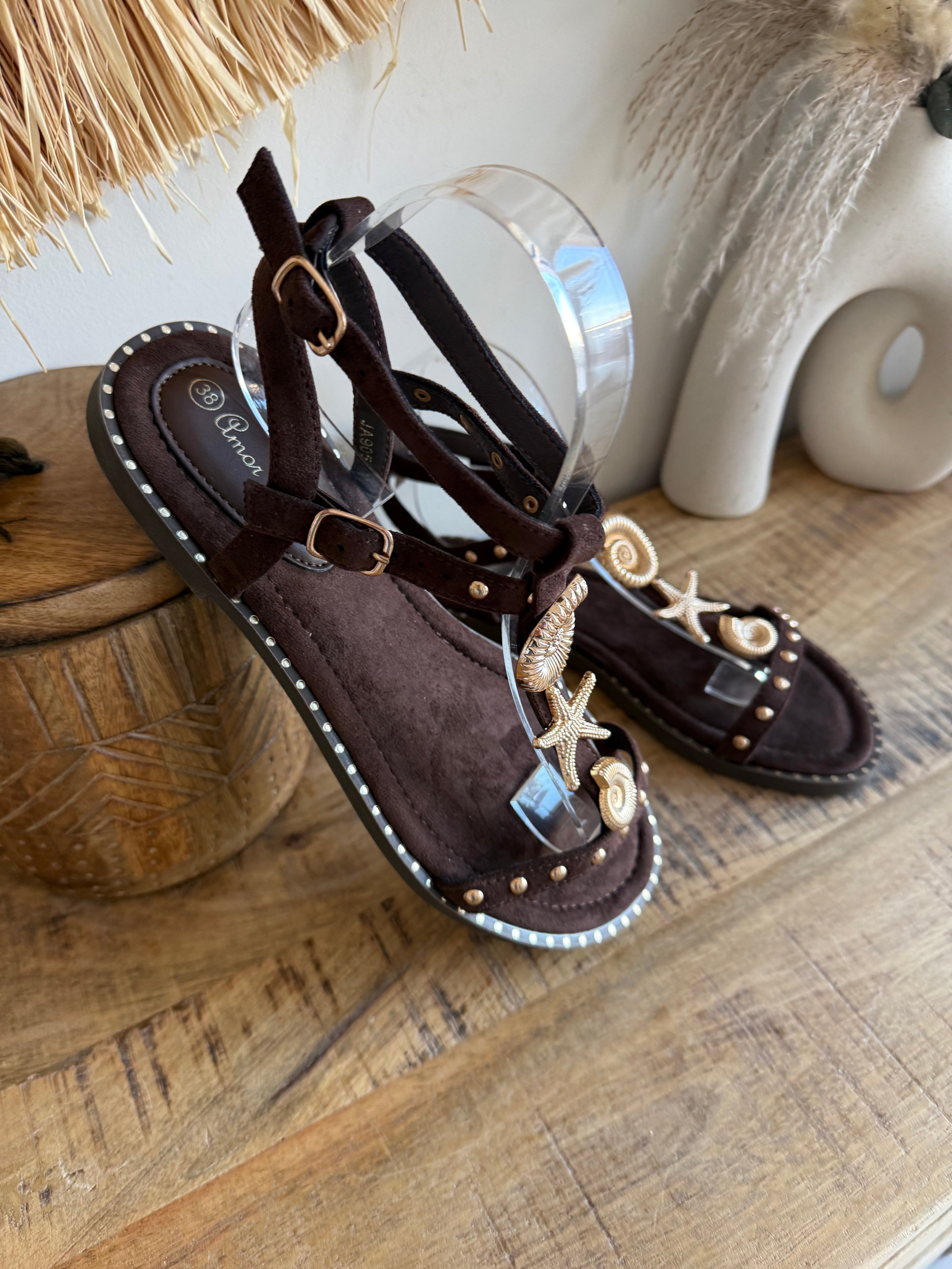 Muschelsandalen