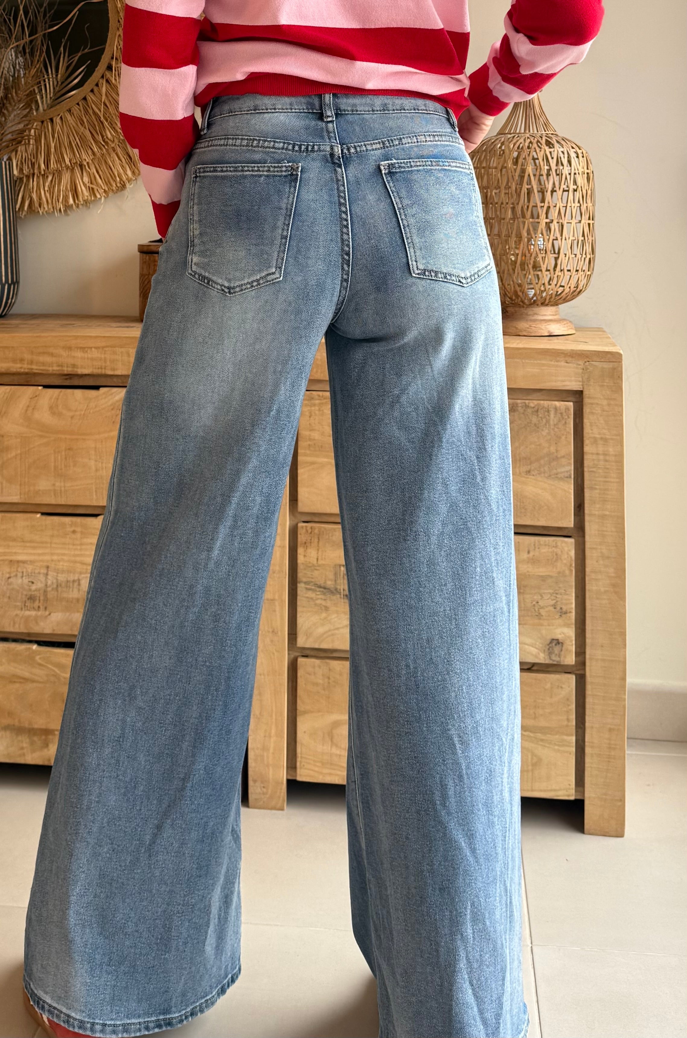 Jean Wide Leg Tiro Alto