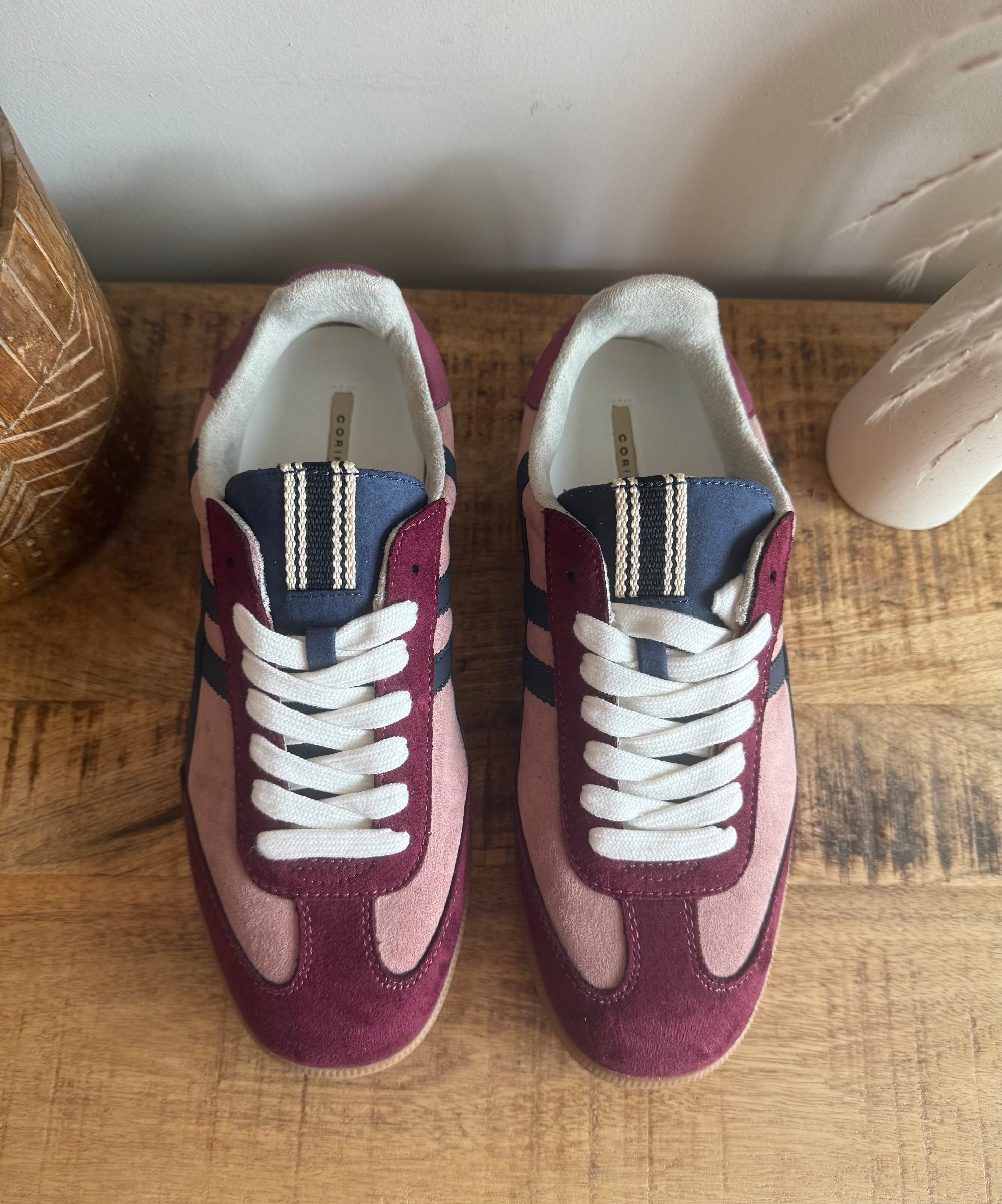 🤍 Sneakers Retro Combinadas