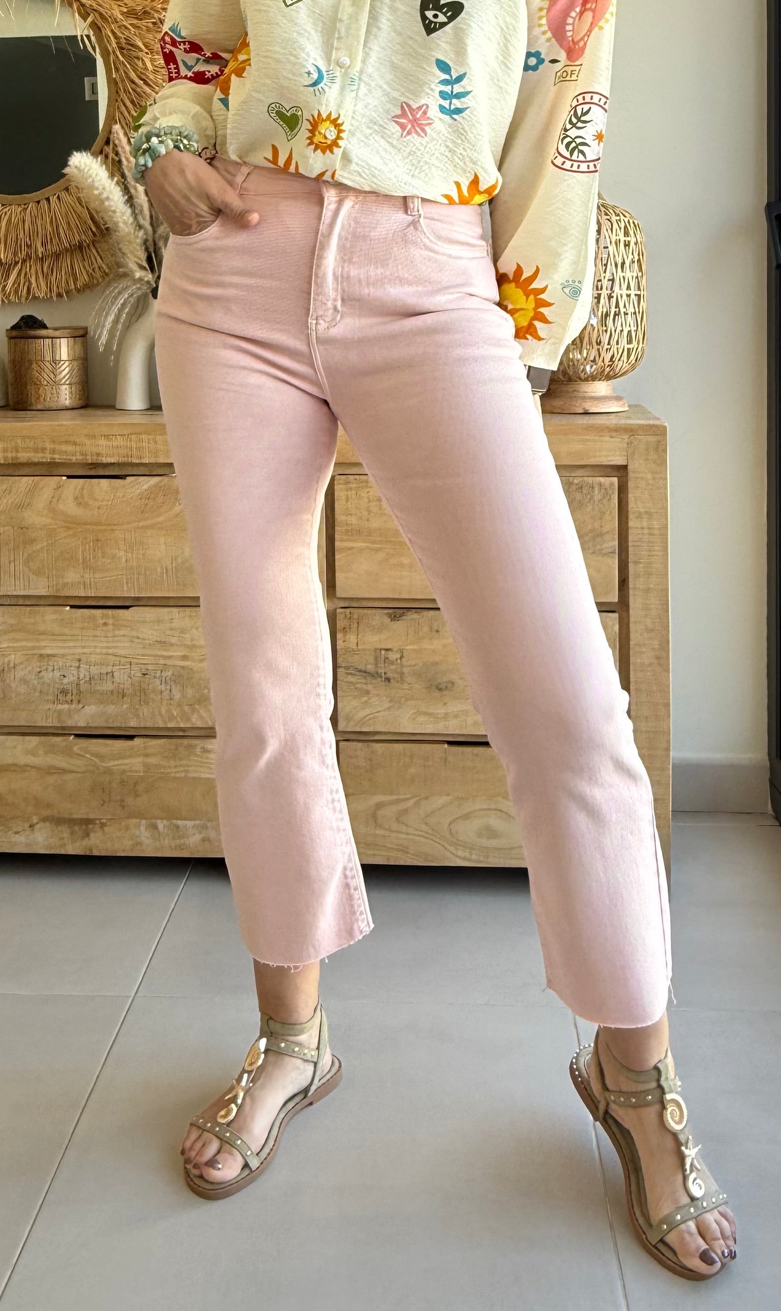 Pantalón Denim Cropped Flare Colors