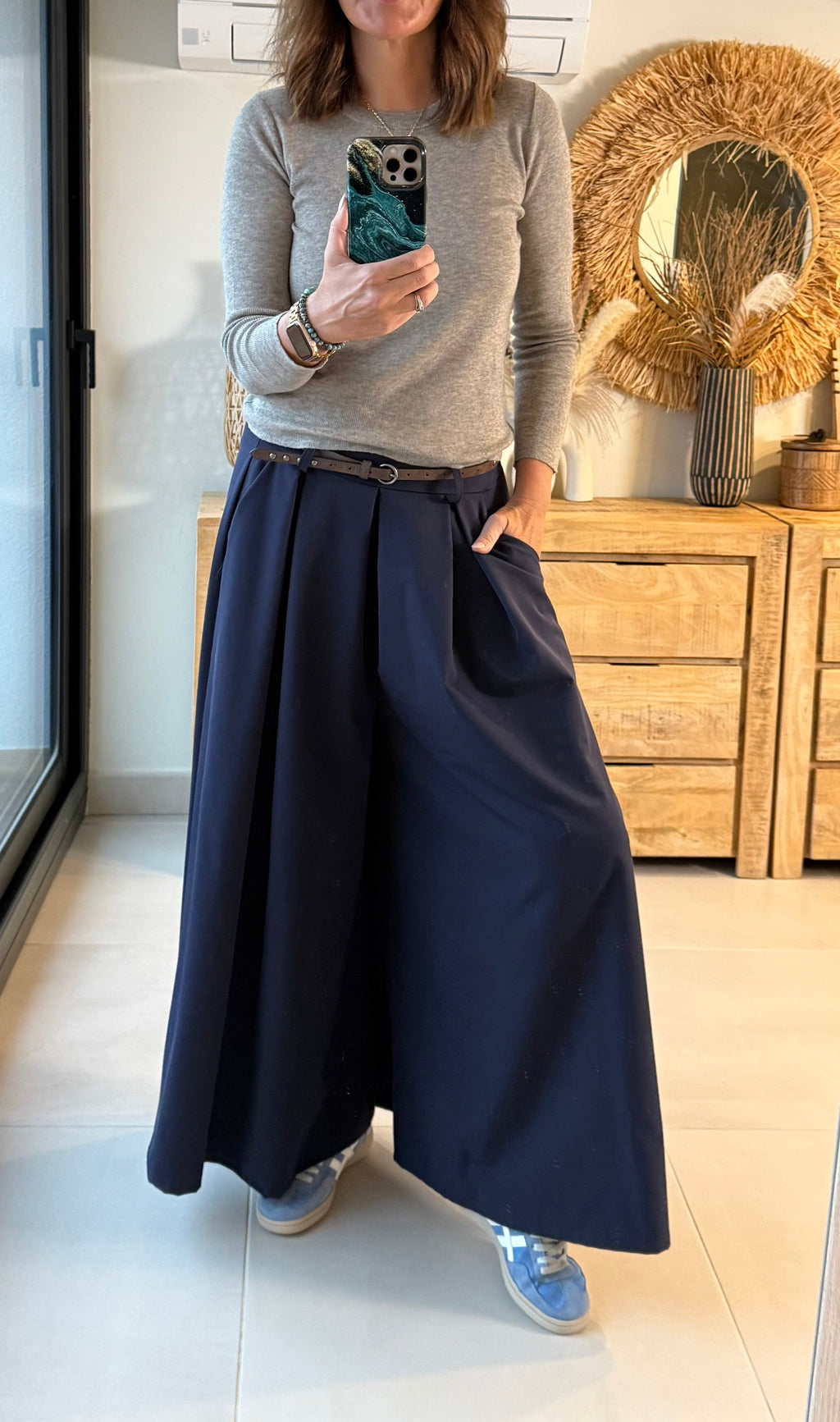 Fließende Maxi-Palazzo-Hose mit Gürtel