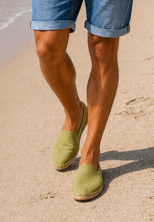 Alpargatas vascas de yute en color verde bambú