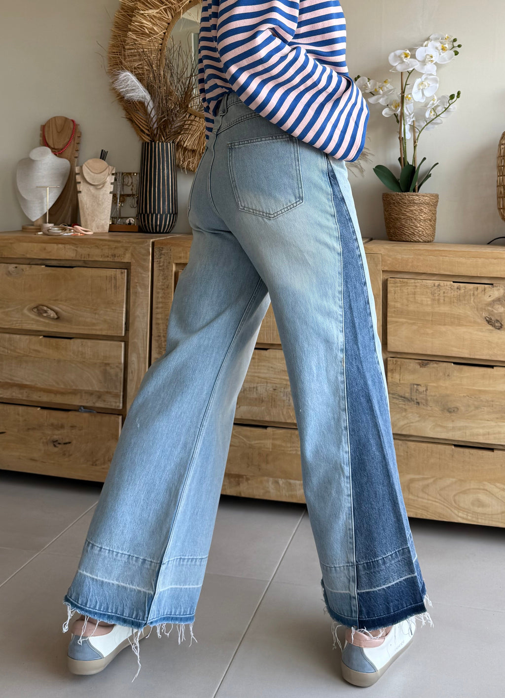 Jean Contrast