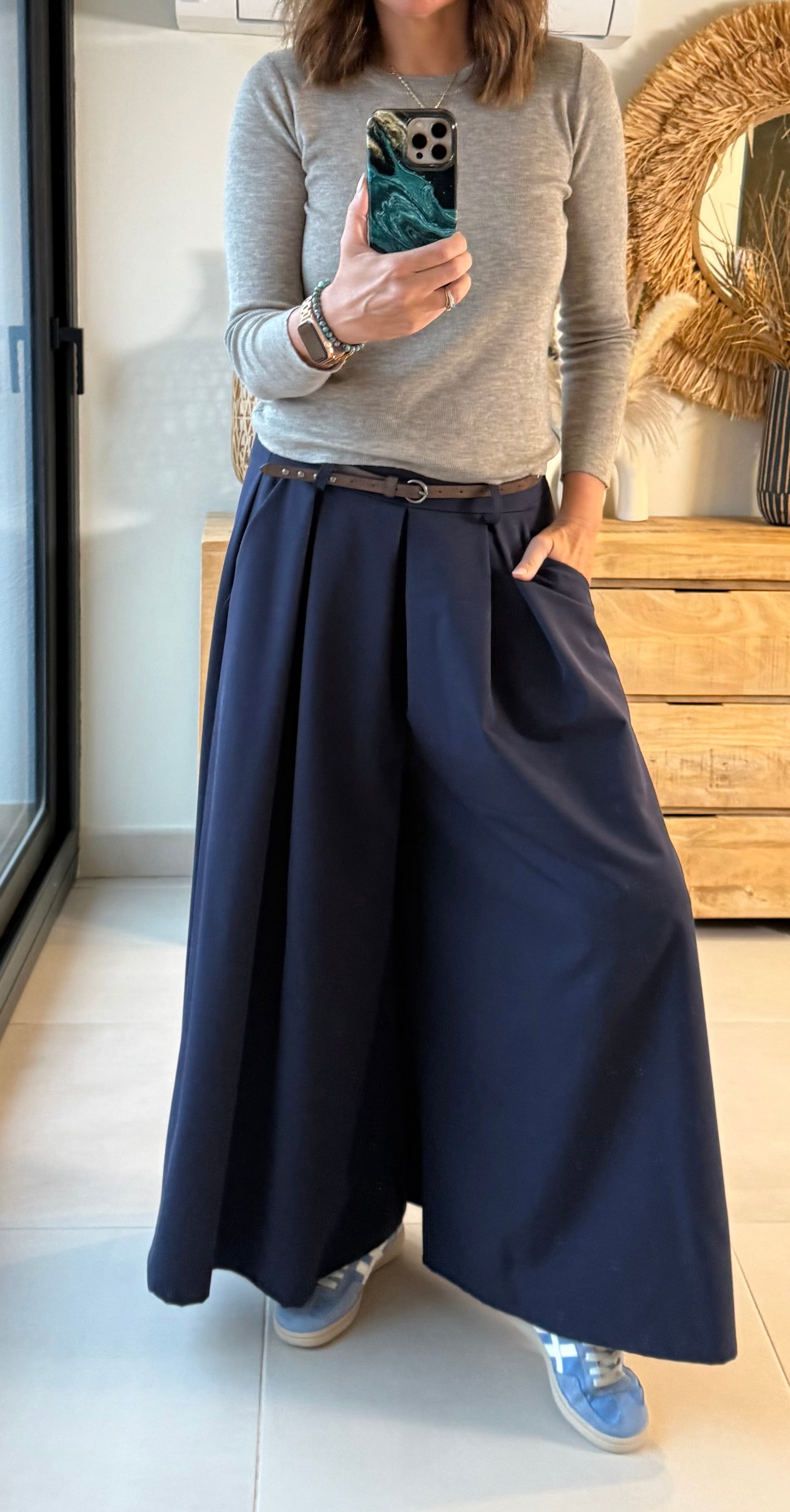 Fließende Maxi-Palazzo-Hose mit Gürtel