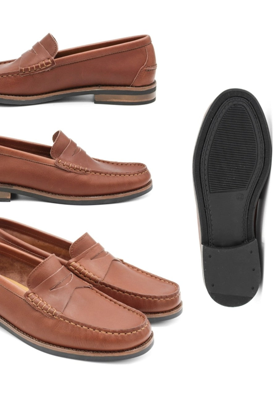 Mocasines de piel elegantes de hombre en color marrón