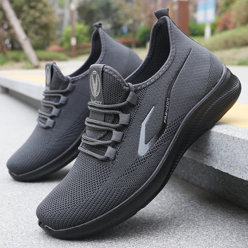 Atmungsaktive Sportschuhe der Sport-Klasse